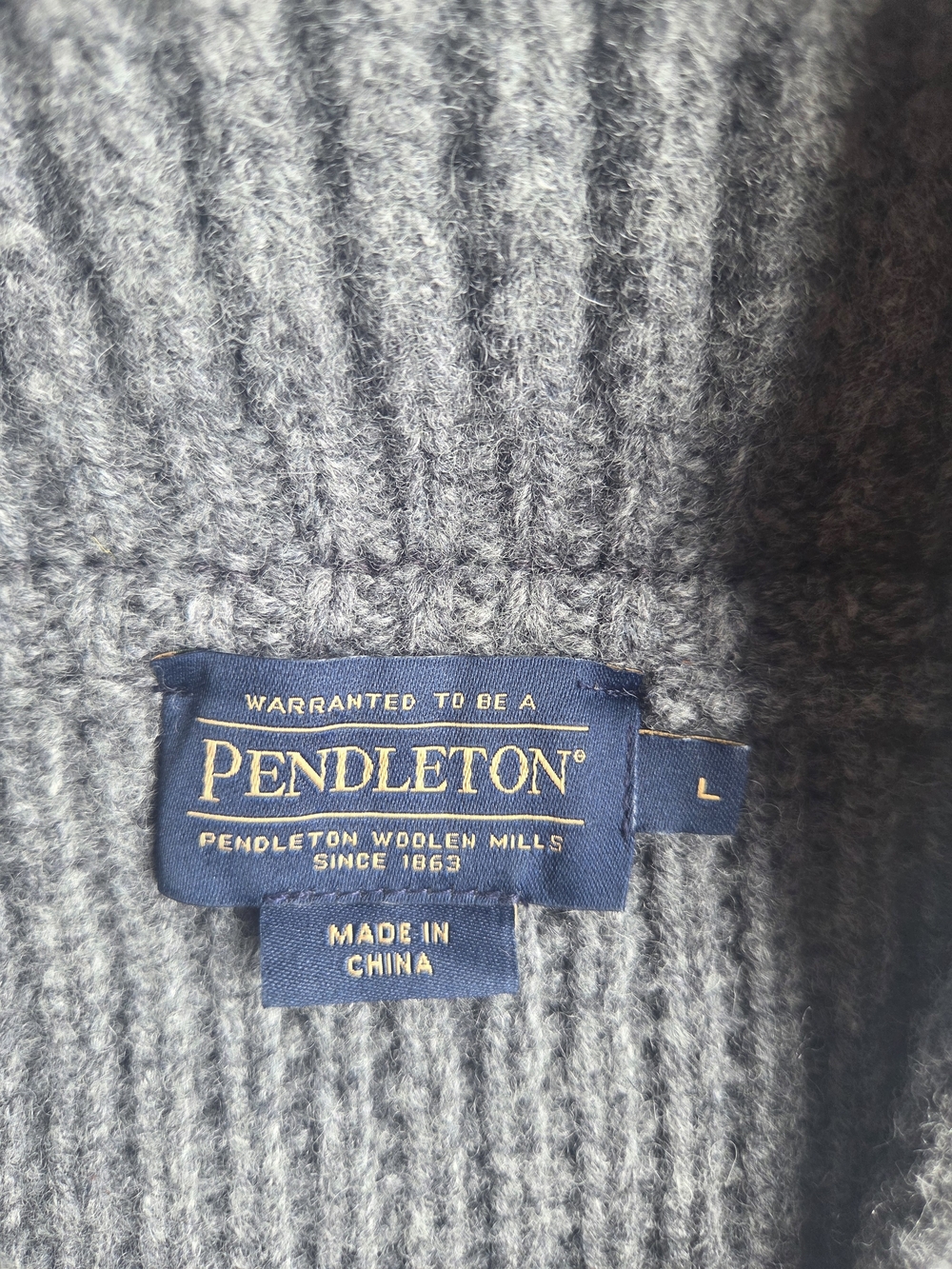 ​🌲 Pendleton Gray Zip Shawl Collar Wool Cardigan 🌲 - Picture 3 of 10